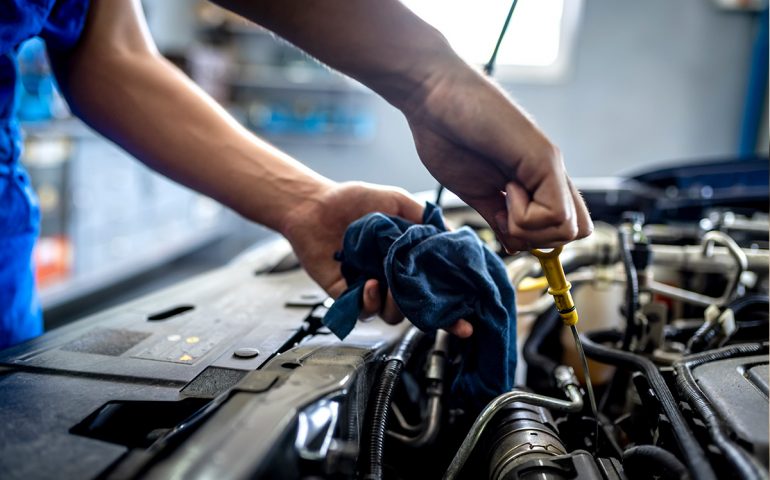 Confartigianato Sardegna: “I sardi risparmiano sulla manutenzione dell’auto: è nuovamente crisi delle imprese di autoriparazione”