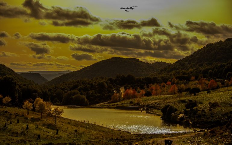 La foto del giorno. L’autunno avvolge l’Ogliastra con i suoi colori