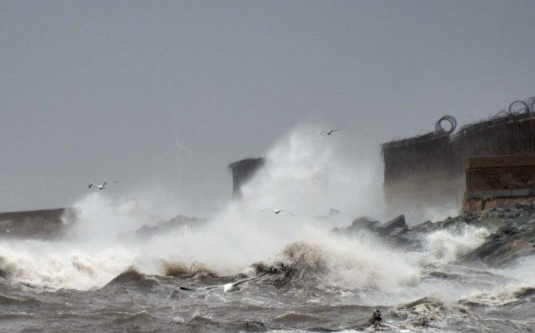 Maltempo, Protezione Civile: allerta meteo per rischio idrogeologico in Sardegna