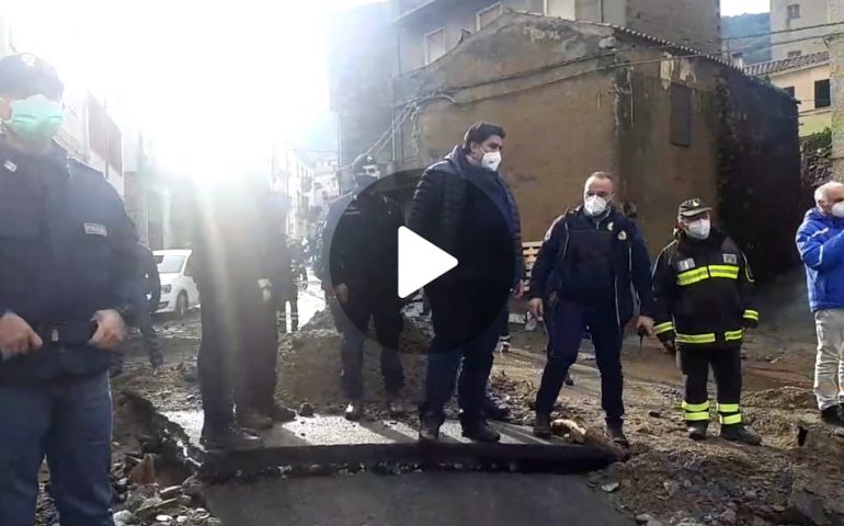 (VIDEO) Solinas a Bitti: “Aiuti subito per tornare alla normalità e mettere tutto in sicurezza”