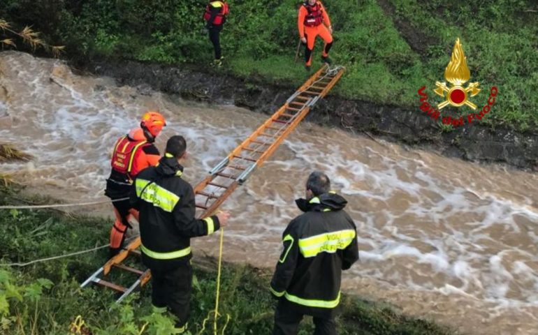 Sardegna, uomo disperso nelle acque di un canale: continuano le ricerche dei Vigili del Fuoco