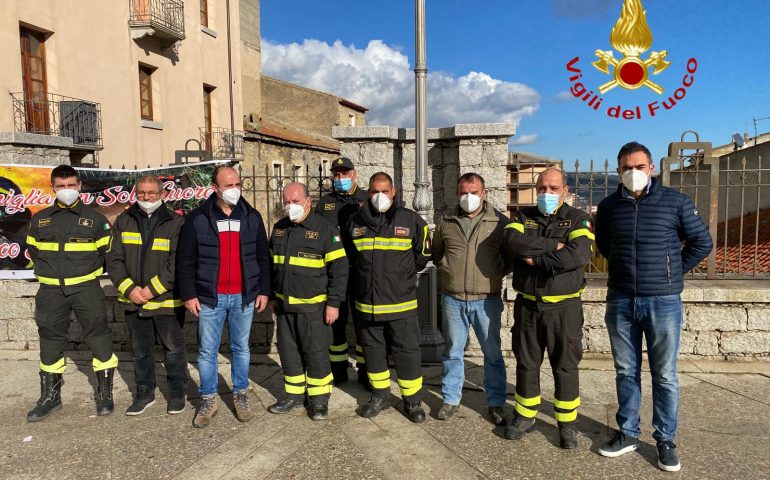 I Vigili del Fuoco lasciano Bitti dopo 24 giorni di lavoro: centinaia gli interventi