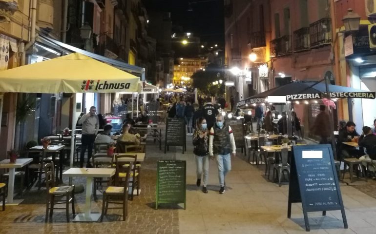 “Bar e ristoranti aperti fino alle 22 in Sardegna”: la mozione della Lega in Consiglio regionale