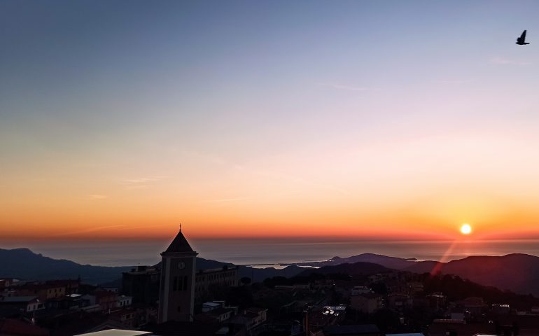 Le foto dei lettori. Il buongiorno, oggi, arriva da Arzana