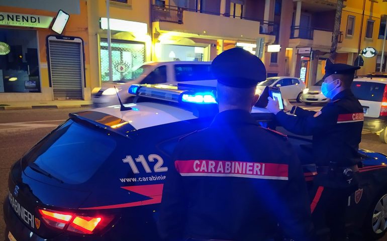 Sardegna: 41enne rende la vita impossibile ai suoi genitori, scatta il divieto di avvicinamento