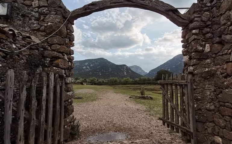 Le foto dei lettori. Piccole perle d’Ogliastra: la chiesa di San Pietro a Baunei