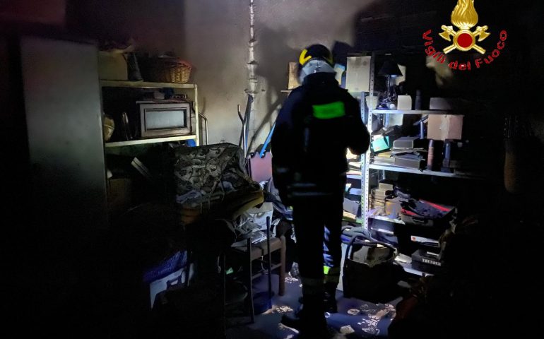 Ollolai, grave incendio in un’abitazione: ferito un 48enne