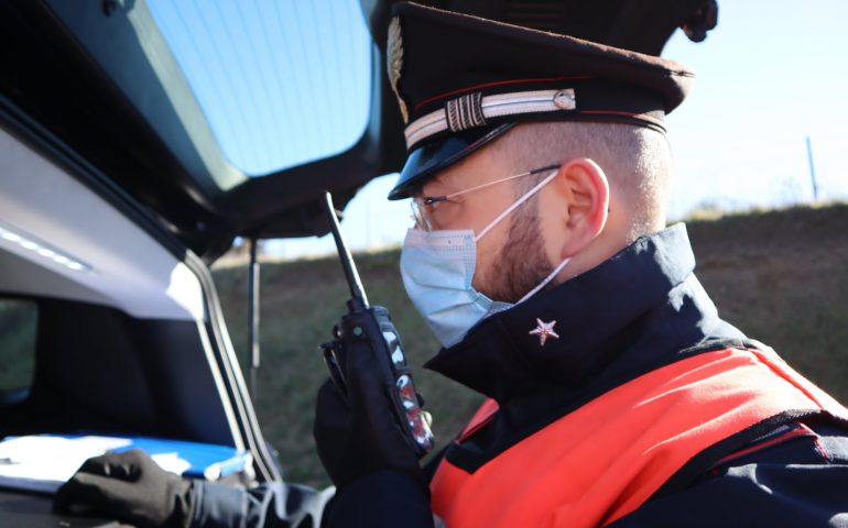 Fonni, spari contro i carabinieri: vasta operazione alla ricerca dei due malviventi