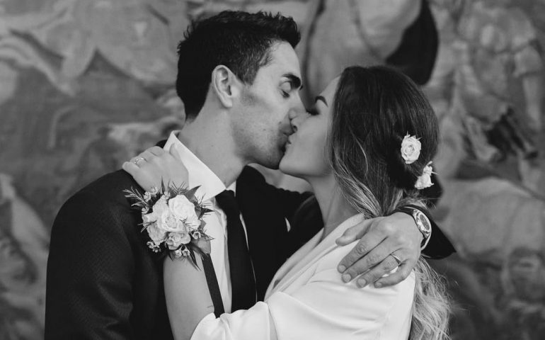 Giorgia Palmas e Filippo Magnini si sono sposati: il sì in gran segreto tra pochi parenti e amici
