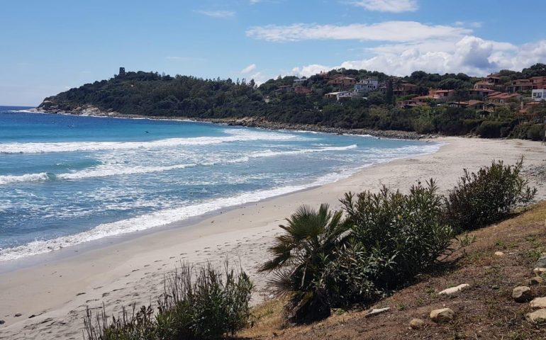 La foto dei lettori. Voglia di mare d’Ogliastra: la bellissima spiaggia di Porto Frailis (Arbatax)