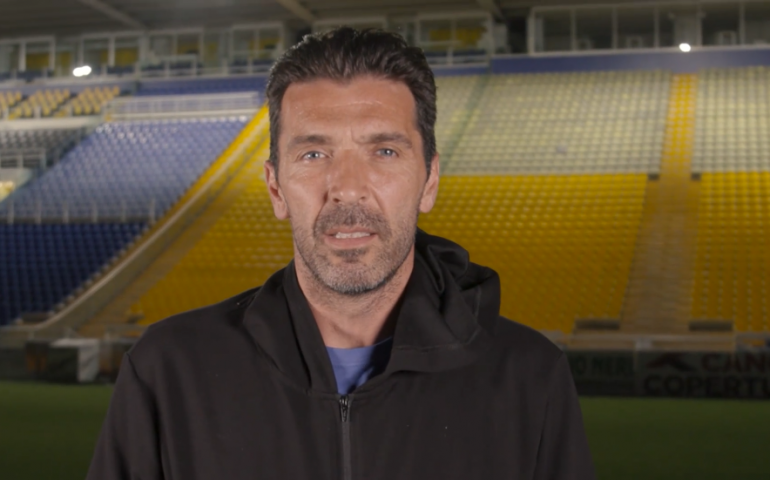 (VIDEO) Buffon torna al Parma dopo 20 anni: “Superman torna a casa”