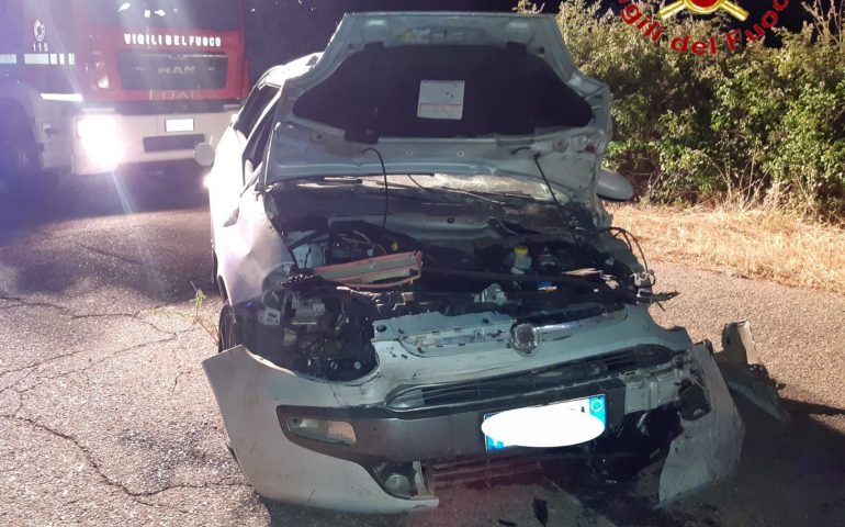 Brutto incidente in Ogliastra, auto si ribalta più volte: 42enne in codice rosso