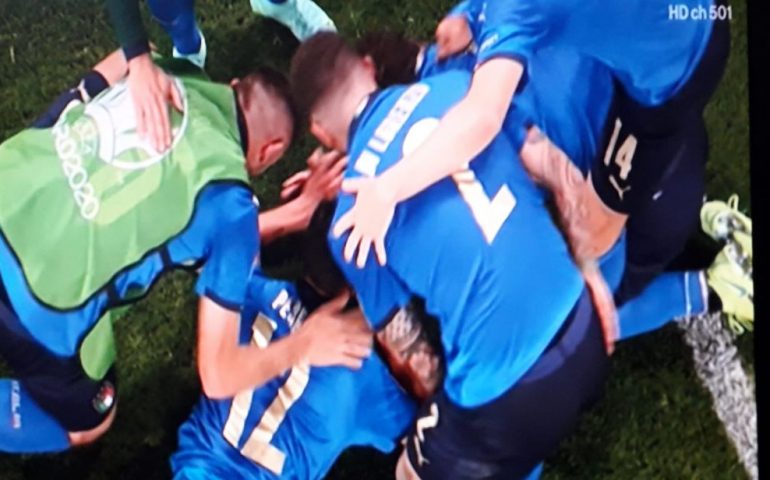 Mancini azzecca i cambi e l’Italia vola ai quarti di finale: Chiesa e Pessina firmano il 2 a 1 sull’Austria