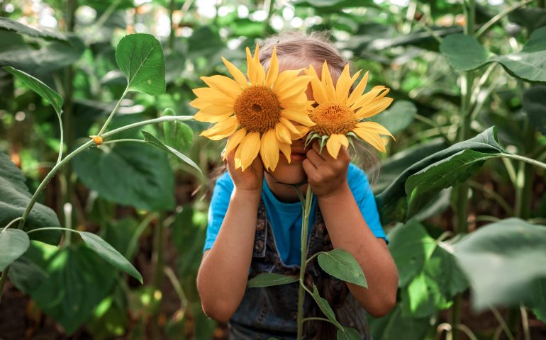 Lo sapevate? Il paese di Girasole prende il nome da una leggenda (che piacerà molto ai bambini)