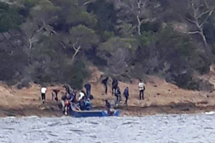 Ancora sbarchi nel Sud Sardegna: altri 19 migranti arrivati nella notte