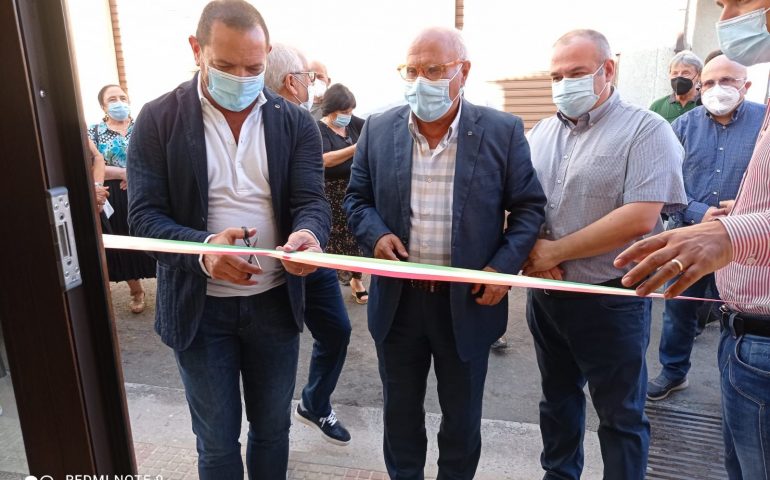 Villagrande, inaugurata sede CISL. Muggianu: “Qui le persone trovano risposte e assistenza”