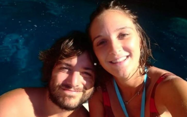 L’amore per la Sardegna più forte delle fiamme: coppia conferma viaggio nel Montiferru e Planargia