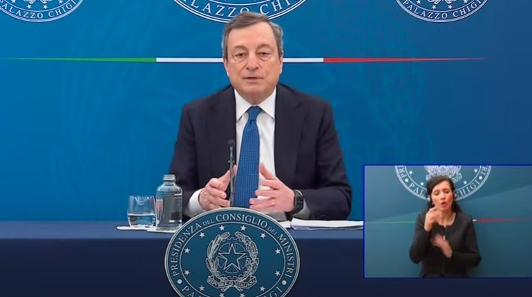 Il premier Draghi: “Green pass non è un arbitrio, ma condizione per non chiudere attività produttive”