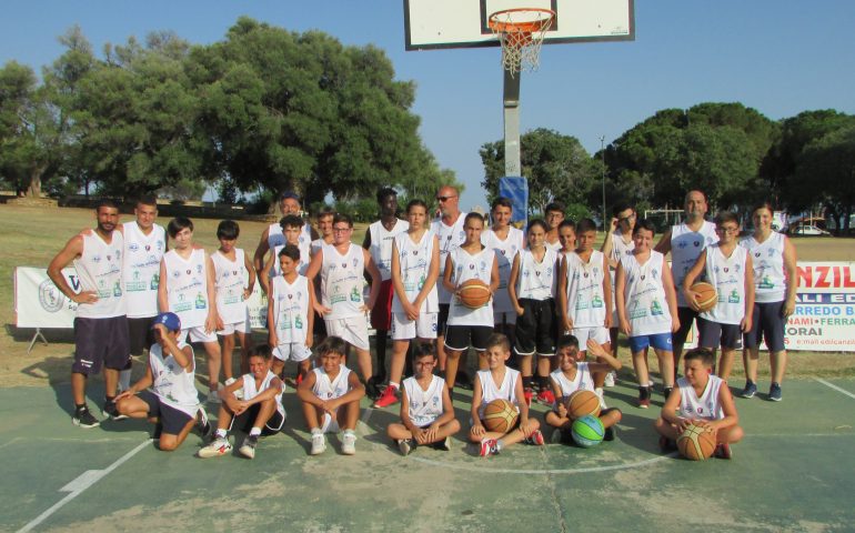 Santa Maria Navarrese, camp estivo di basket dal 19 al 26 luglio. Insieme ai ragazzi la Dinamo!