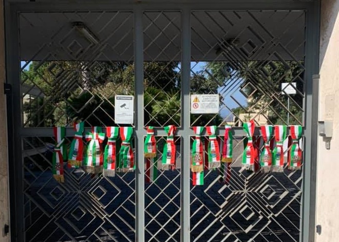 La mannaia sul pronto soccorso di Isili. I sindaci rendono per protesta le fasce tricolori a Solinas