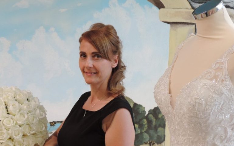 “Promessi sposi”, il reality televisivo sul matrimonio verrà girato a Tortolì nell’atelier di Cinzia Chiai