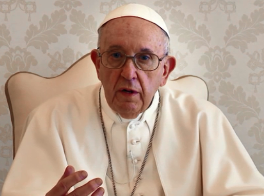Papa Francesco in un videomessaggio: “Vaccinarsi è un atto di amore”