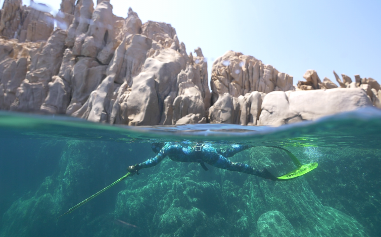 Ogliastra, dal 16 al 19 settembre: i Mondiali di pesca in apnea nei fondali cristallini di Arbatax