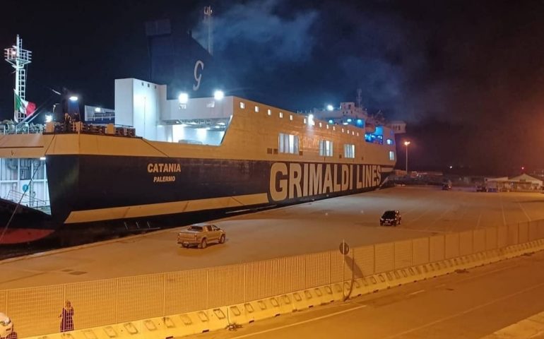 Riparte la Civitavecchia-Arbatax-Cagliari: nella notte il primo traghetto di Grimaldi