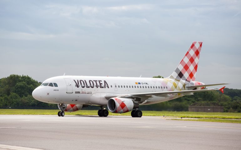 Trasporti, aperte le buste: da Ita e Volotea le offerte per la continuità territoriale sarda