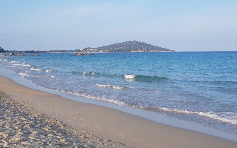 Le foto dei lettori. Ogliastra, uno scorcio della spettacolare spiaggia di Orrì in versione autunnale