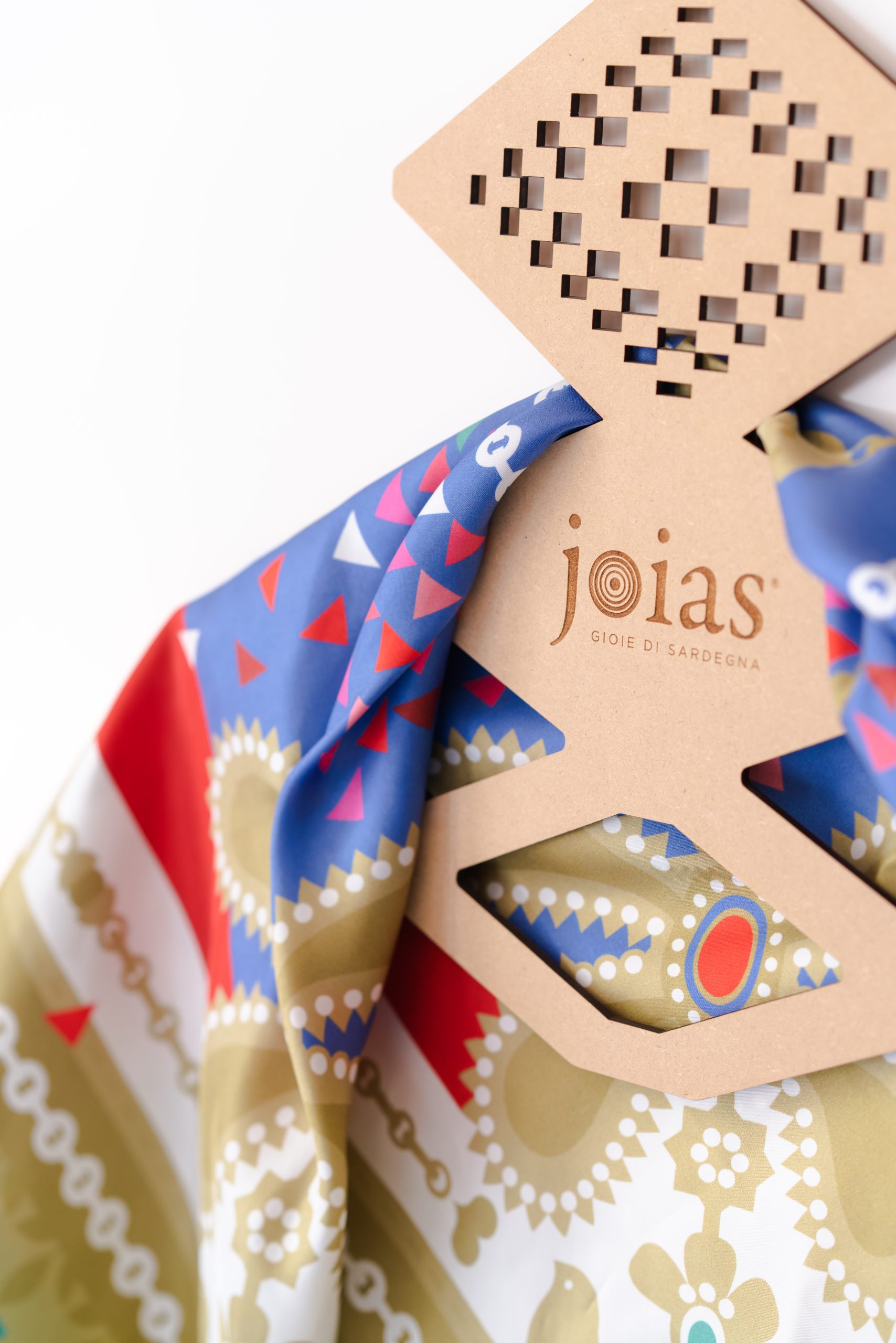 Foulard Joias e Mara Damiani