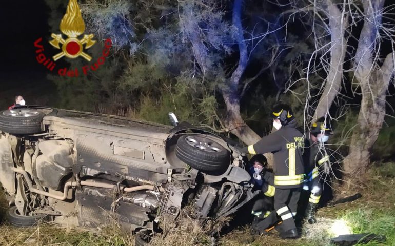 Tragico schianto in Sardegna: auto fuori strada, muore un ragazzo di 29 anni