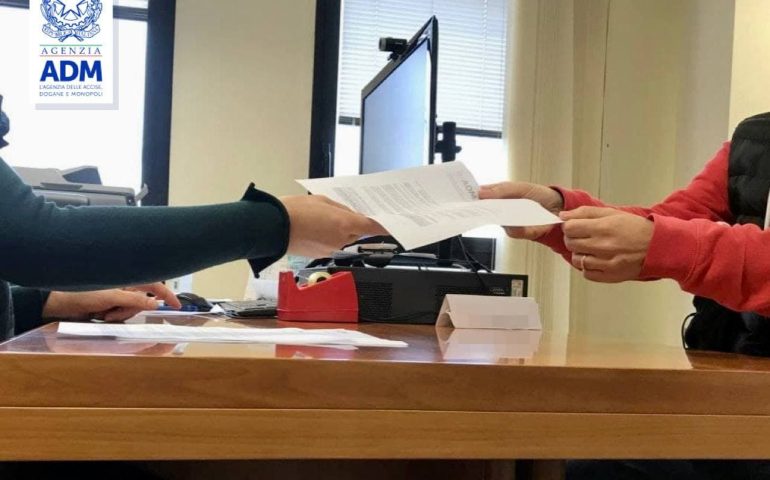 Vince 100mila euro con una piccola spesa: cagliaritano premiato dalla Lotteria degli scontrini