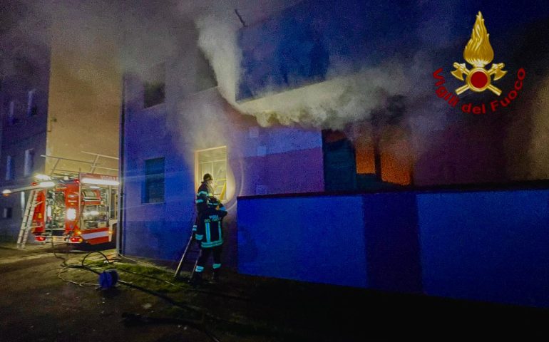 Sardegna, tragico incendio in un appartamento: muore un uomo