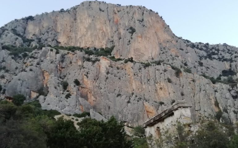 “State attenti sui sentieri del Supramonte e della costa”, appello del Comune di Baunei a visitatori ed escursionisti