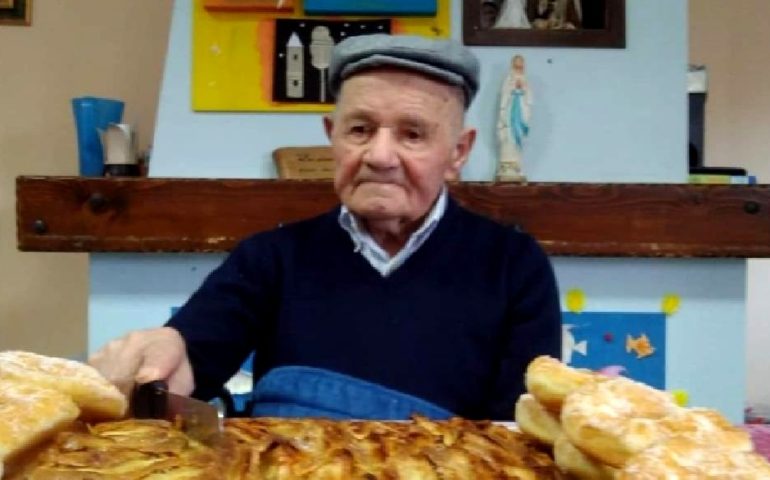 Ogliastra terra di longevità, tziu Vittorio Spano di Perdasdefogu festeggia 102 anni