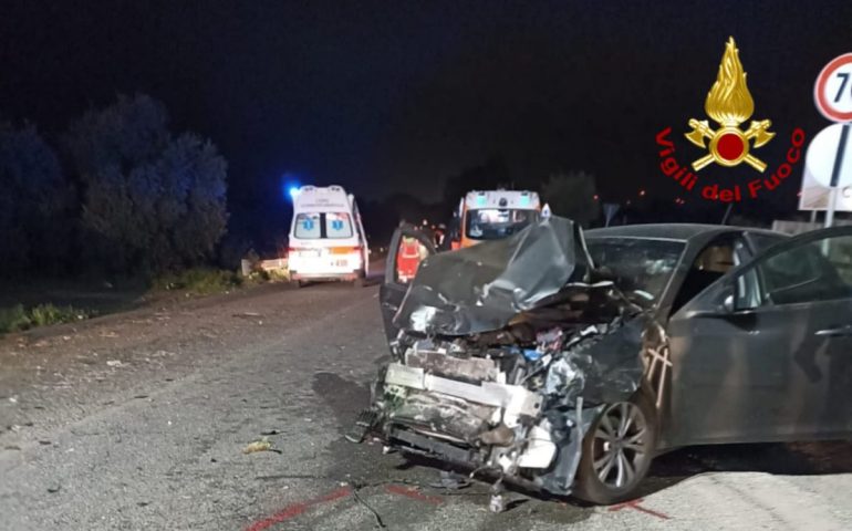 Sardegna, spaventoso incidente tra due auto: un ferito in gravi condizioni e altri due in codice rosso