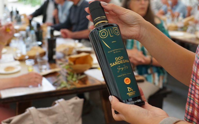 Il miglior olio evo biologico è sardo: trionfo al concorso internazionale Monocultivar Olive Oil