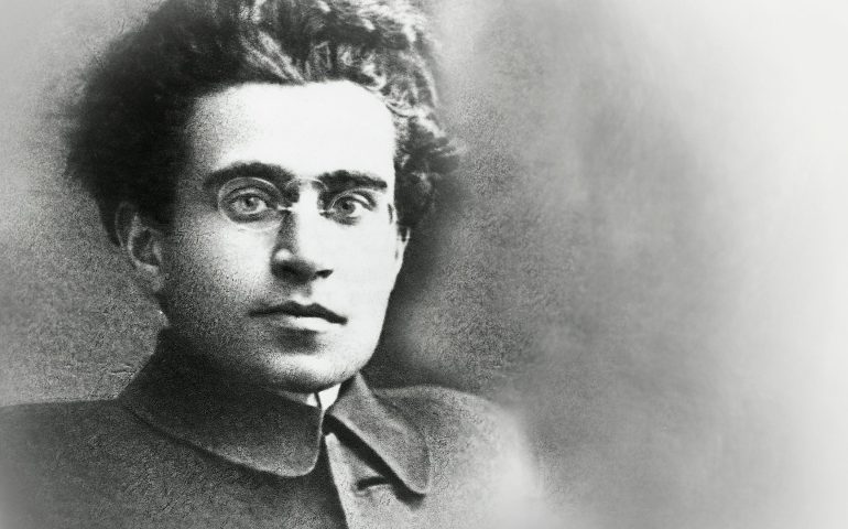 “Voglio che ogni mattino sia per me un capodanno”: l’inno alla speranza di Antonio Gramsci