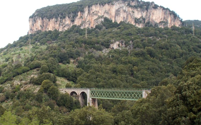 ponte-trenino-verde-ussassai