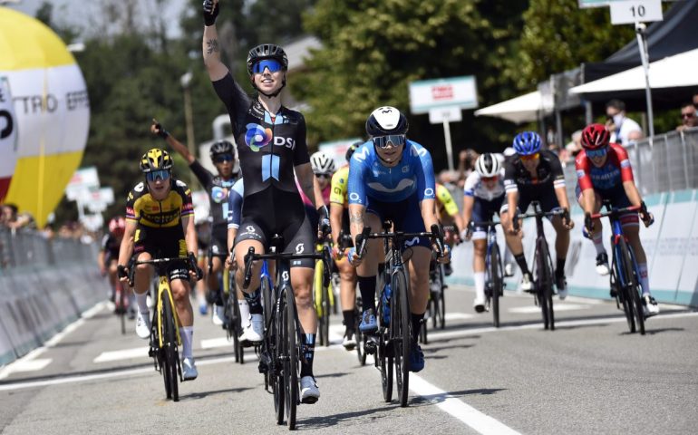 Ciclismo, il “Giro Donne 2022” passa anche in Ogliastra: tra le tappe la “Villasimius-Tortolì”