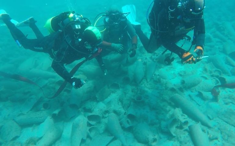 Incredibile ma vero. Nelle acque della Sardegna esiste una “Pompei subacquea”