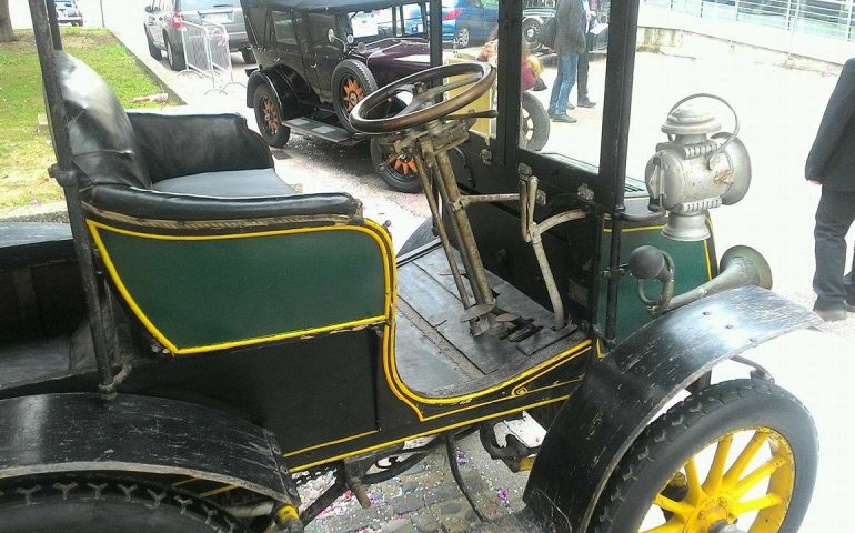 Lo sapevate? La prima auto che arrivò in Sardegna fu vinta alla lotteria da un agricoltore nel 1903