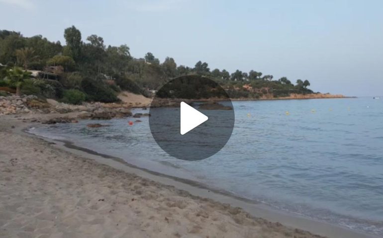 (VIDEO) Ogliastra, il fascino del mare durate la sera a Porto Frailis