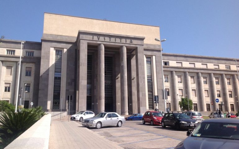 Pranzo proibito a Sardara: la Procura di Cagliari chiede 5 rinvii a giudizio
