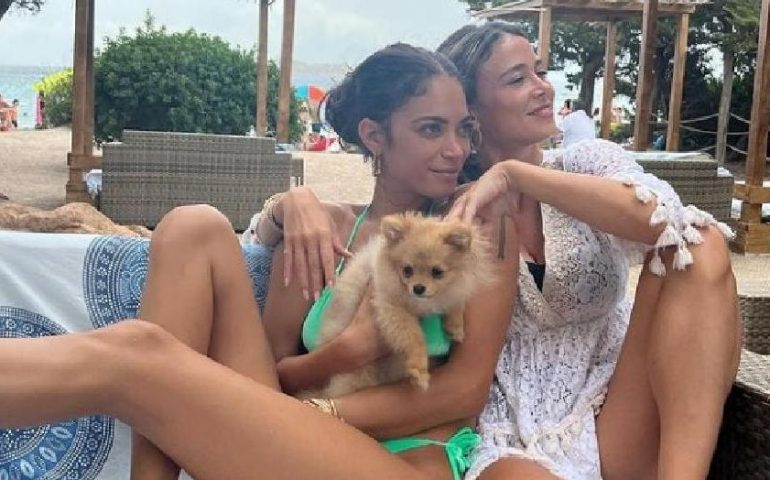 (FOTO) Diletta Leotta e Elodie in Sardegna