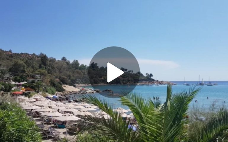 (VIDEO) Ogliastra, ultima domenica di agosto: in tanti al mare a Porto Frailis