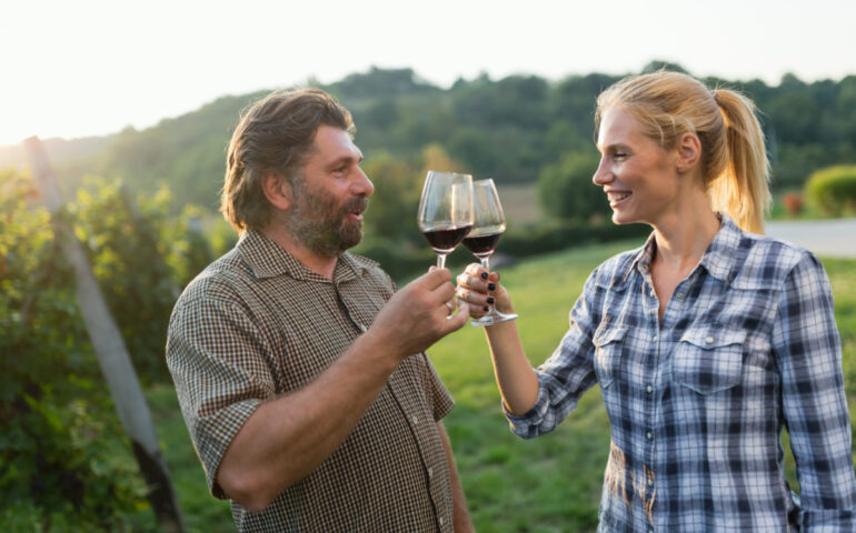 5 vini e un liquore da provare durante una perfetta vacanza in Ogliastra: i consigli dell’enoteca “La Cantinola” di Tortolì