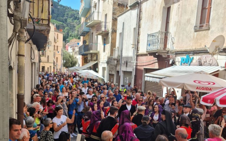 Bitti rinasce con Autunno in Barbagia: 15mila presenze in due giorni di cortes