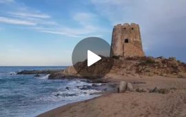 (VIDEO) Ogliastra, il fascino del mare e della maestosa Torre di Barì